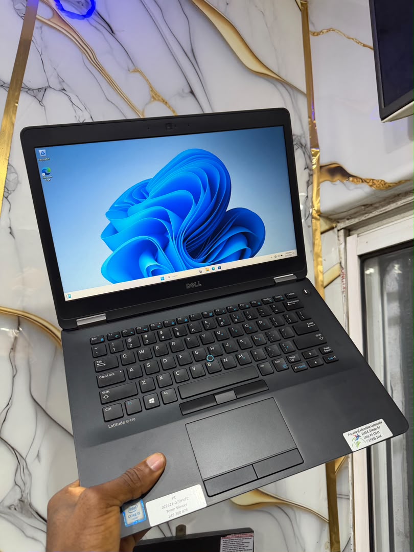 Dell Latitude 5470 14" Core i5 Laptop - 8GB RAM, 256GB SSD, Windows 11